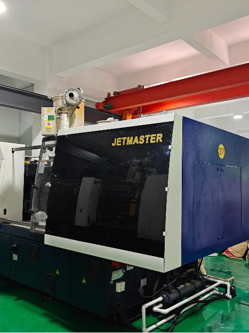 雙色塑膠模具與單色模具對(duì)比分析