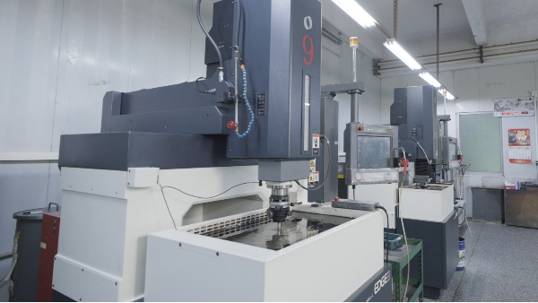 注塑加工廠有話(huà)要說(shuō)